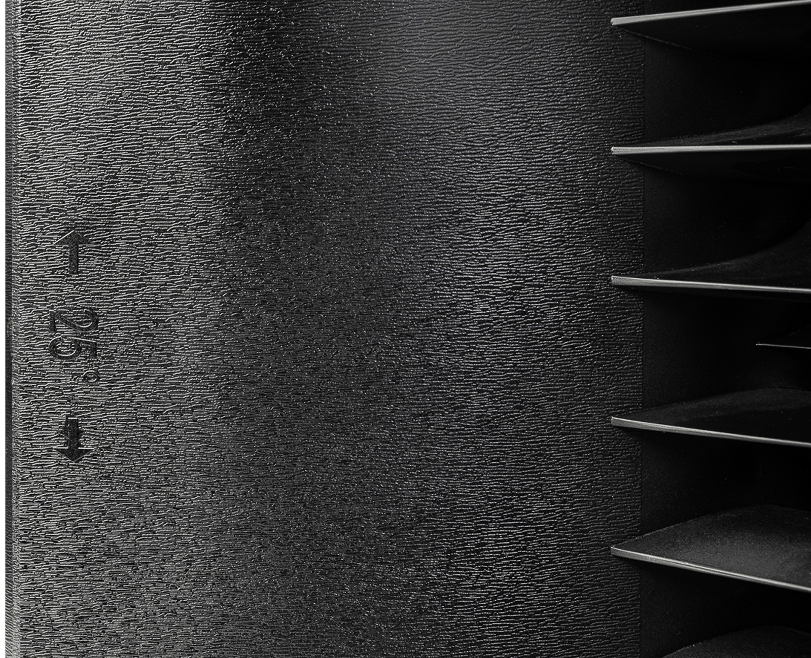 LINEAR 9 210 LTA - punktowy głośnik - obrazek 6